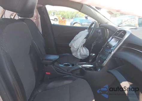 2015 Chevrolet Malibu 2Lt z USA, uszkodzony, nr VIN 1G11D5SL4FF228689